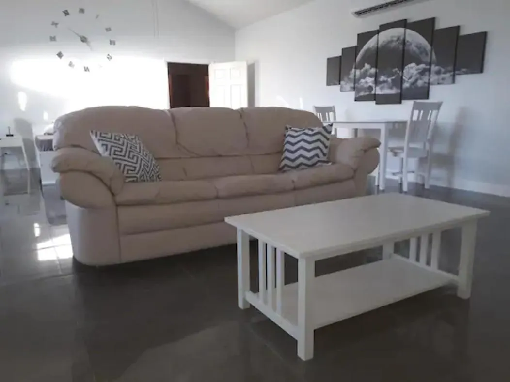 拿骚 Secluded And Modern Beachfront House酒店