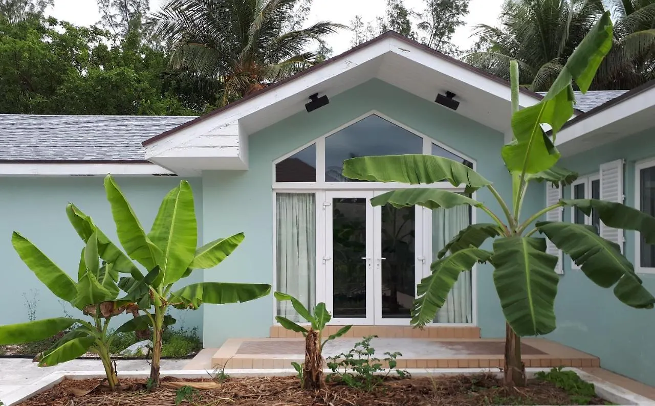 拿骚 Secluded And Modern Beachfront House酒店